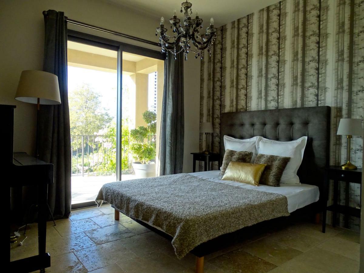 Maison Du Lac Les Angles  Ngoại thất bức ảnh